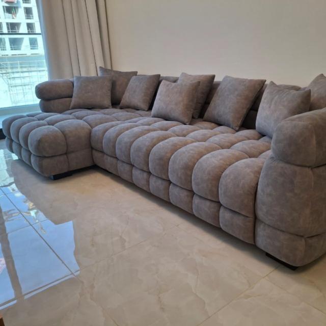 Tufted Bouclé Bubble Sofa