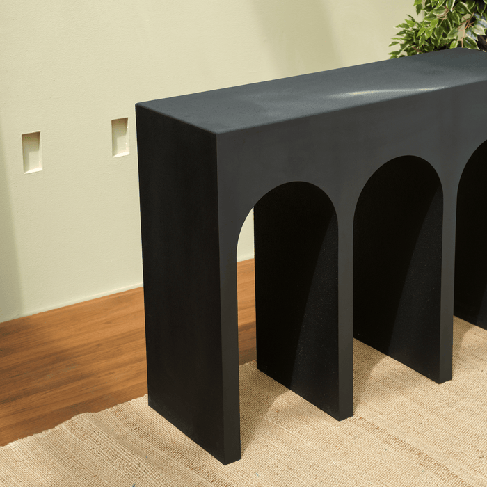 Aurelia Arch Console
