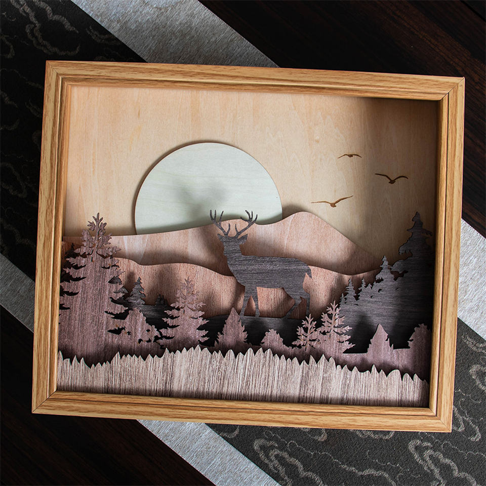 Folk Art Wooden Decorative Pendant Frame – Natural Pine Wall Décor