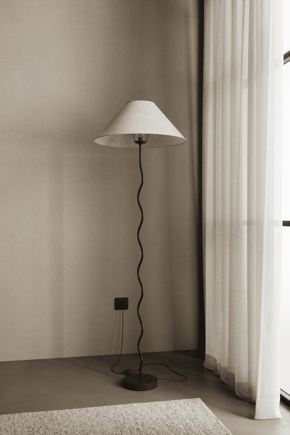 Sinewave Black Floor Lamp