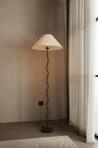 Sinewave Black Floor Lamp