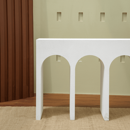 Aurelia Arch Console
