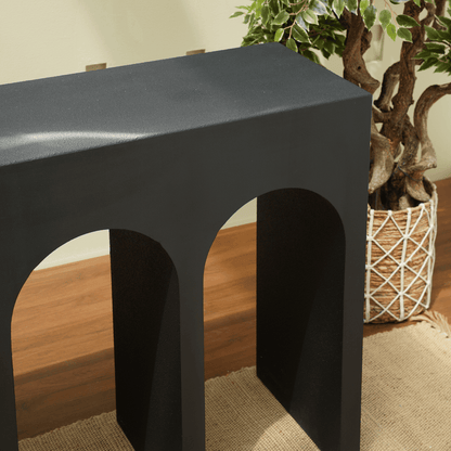 Aurelia Arch Console